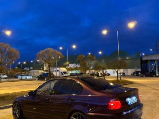 BMW 328 2.8 142kW