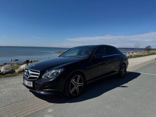 Mercedes-Benz E 220 2.1 125kW