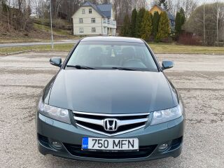 Honda Accord 2.0 114kW