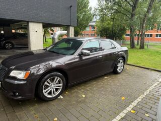 Lancia Thema 3.0 140kW