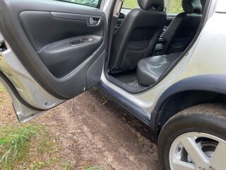Volvo XC70 AWD D5 2.4 D5 TDi 120kW
