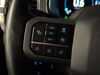 Ford F-150 Lariat Double Cab 5.0 V8 298kW