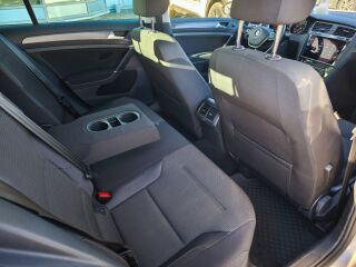 Volkswagen Golf 1.5 96kW