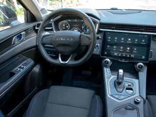 Lynk & Co 01 MORE PHEV Recharge Intelli Safe PRO 1.5 PHEV Plug-In Hybrid 192kW