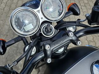 Triumph Bonneville T120 Black 59kW