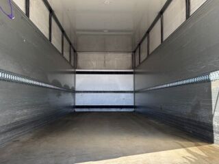 Volvo FL 250 4x2 EURO6 + LIFTING BOX 188kW