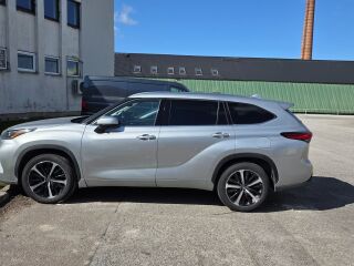 Toyota Highlander 2.5 140kW