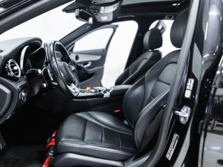 Mercedes-Benz C 350 e AMG Line 2.0 R4 205kW
