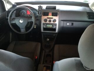 Volkswagen Touran 1.4 110кВ