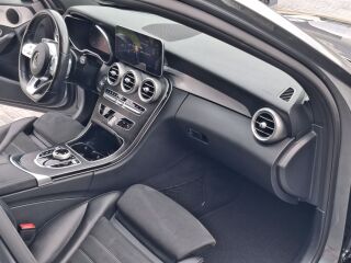 Mercedes-Benz C 200 2.0 110kW