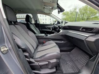 Peugeot 3008 ALLURE 1.2 i 96кВ