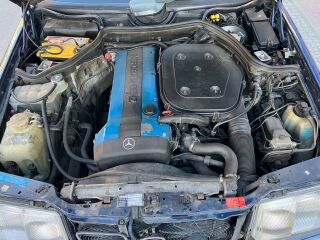 Mercedes-Benz 300 E - 24 3.0 R6 162kW