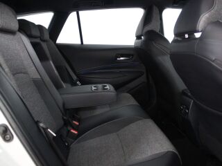 Toyota Corolla Active Plus Touring Sports Hybrid 1.8 72кВ