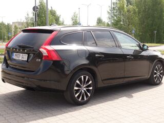 Volvo V60 2.0 D3 110kW