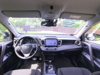 Toyota RAV4 Luxury Plus 2.5 114kW