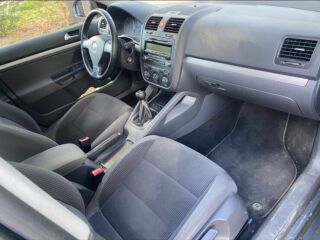 Volkswagen Golf 1.4 90kW