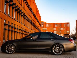 Mercedes-Benz S 400 2.9 250кВ