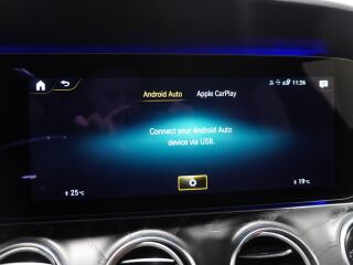 Mercedes-Benz E 220 2.0 143kW