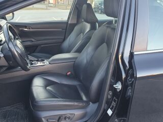Toyota Camry Executive 2.5 131kW