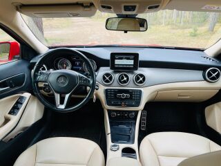 Mercedes-Benz GLA 200 2.0 100kW