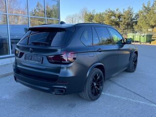 BMW X5 xDrive40d M-pakett 230кВ