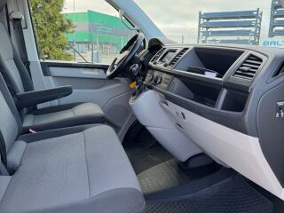 Volkswagen Transporter L2H1 Serviceline DSG 2.0 Tdi 103kW