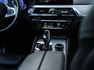 BMW 530 xDrive M-Sportpakett Shadowline 3.0 195kW