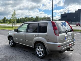 Nissan X-Trail 2.2 84kW