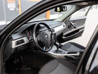 BMW 320 2.0 130kW