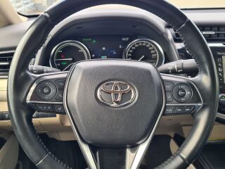Toyota Camry Executive 2.5 131kW