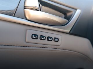 Lexus GS 450h Executive + Mark Levinson 3.5 V6 215kW