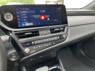 Lexus ES 300h 131kW