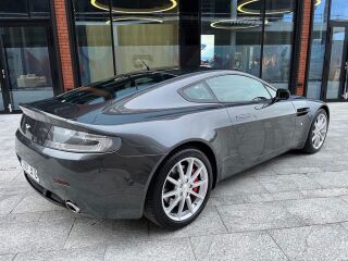 Aston Martin V8 Vantage 4.3 V8 283kW