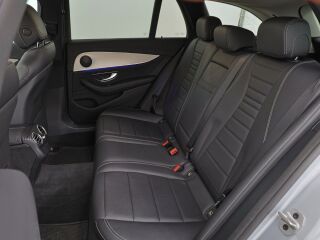 Mercedes-Benz E 300 de 4Matic AMG 2.0 143kW