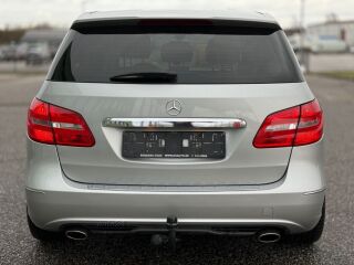 Mercedes-Benz B 180 Sportpakett Facelift EU5 1.8 R4 CDI 80kW