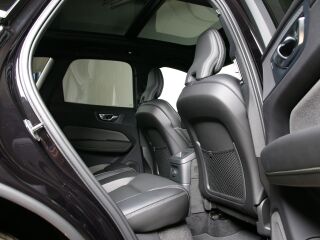 Volvo XC60 AWD BLACK EDITION INTELLI SAFE PRO 2.0 T6 Recharge Long Range Plug In Hybrid 293kW
