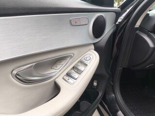 Mercedes-Benz C 220 2.1 120kW