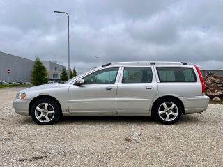 Volvo V70 2.4 R5 D5 136kW