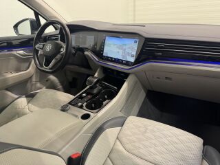 Volkswagen Touareg Elegance 4Motion 3.0 V6 TDI 170kW