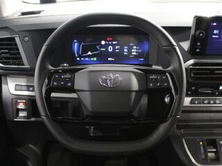 Toyota ProAce Verso Long Electric VIP 62kW