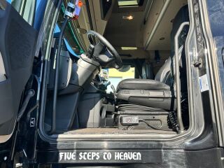 Mercedes-Benz Arocs 3763 8X4*4 EURO6 + LOFLIFT 125Z HiVision EUR 460kW