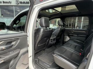 Ram 1500 Limited Crew Cab 5.7 V8 Hemi 395hp