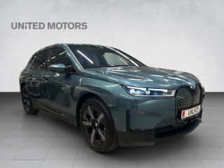 BMW iX xDrive 50 385кВ