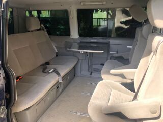 Volkswagen Multivan 2.5 R5 TDI 75кВ