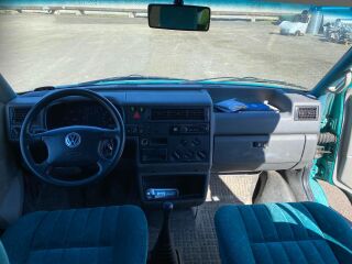 Volkswagen Transporter 2.5 75kW