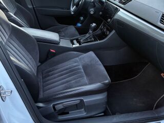Skoda Superb Combi Elegance 1.8 132kW