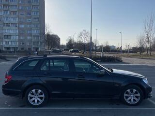 Mercedes-Benz C 180 2.1 88kW