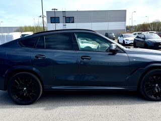 BMW X6 xDrive30d M 3.0 195kW