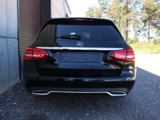 Mercedes-Benz C 220 4matic R4 125kW