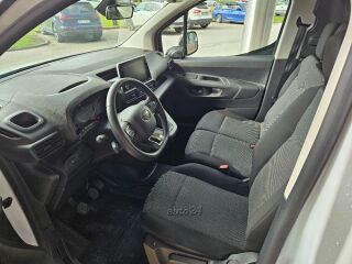 Toyota ProAce City 1.2 81кВ